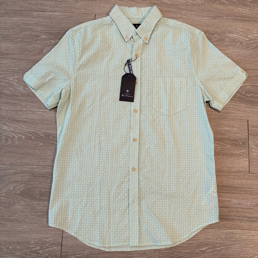 Ben Sherman Light Green Button Down Short Sleeve Shirt